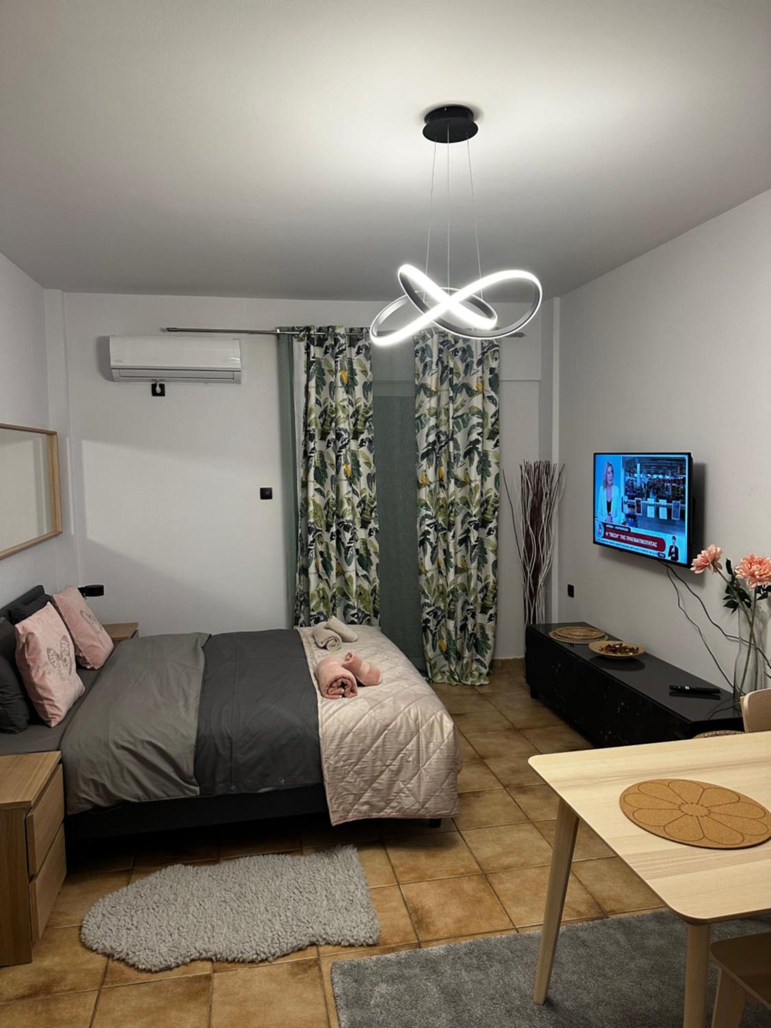 Appartamento Νεάπολη Larissa Esterno foto
